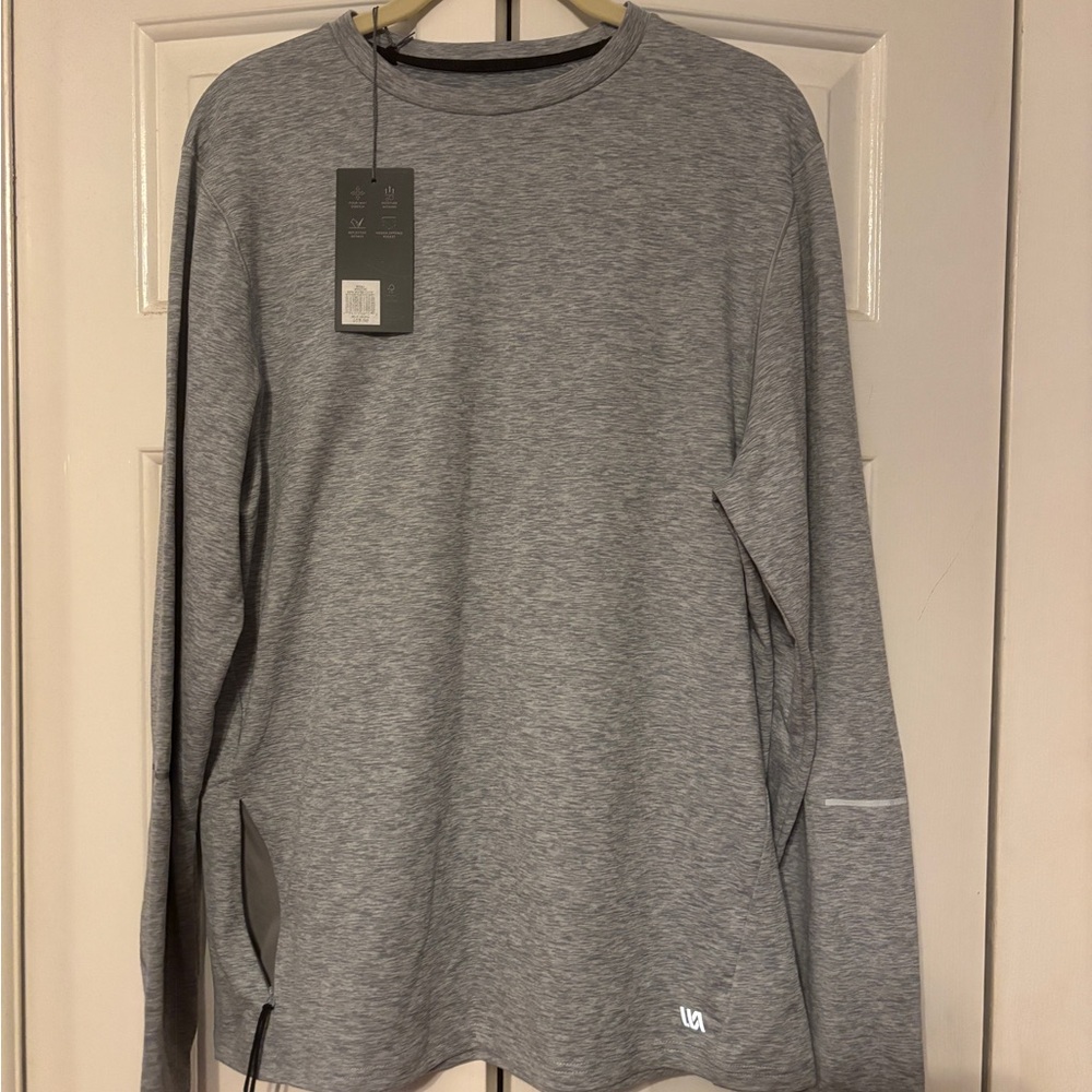 VRST New with tags  Men's Heather Gray Long Sleeve Tee.